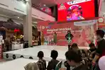 fashion-show-di-panggung-Magical-Market.jpg