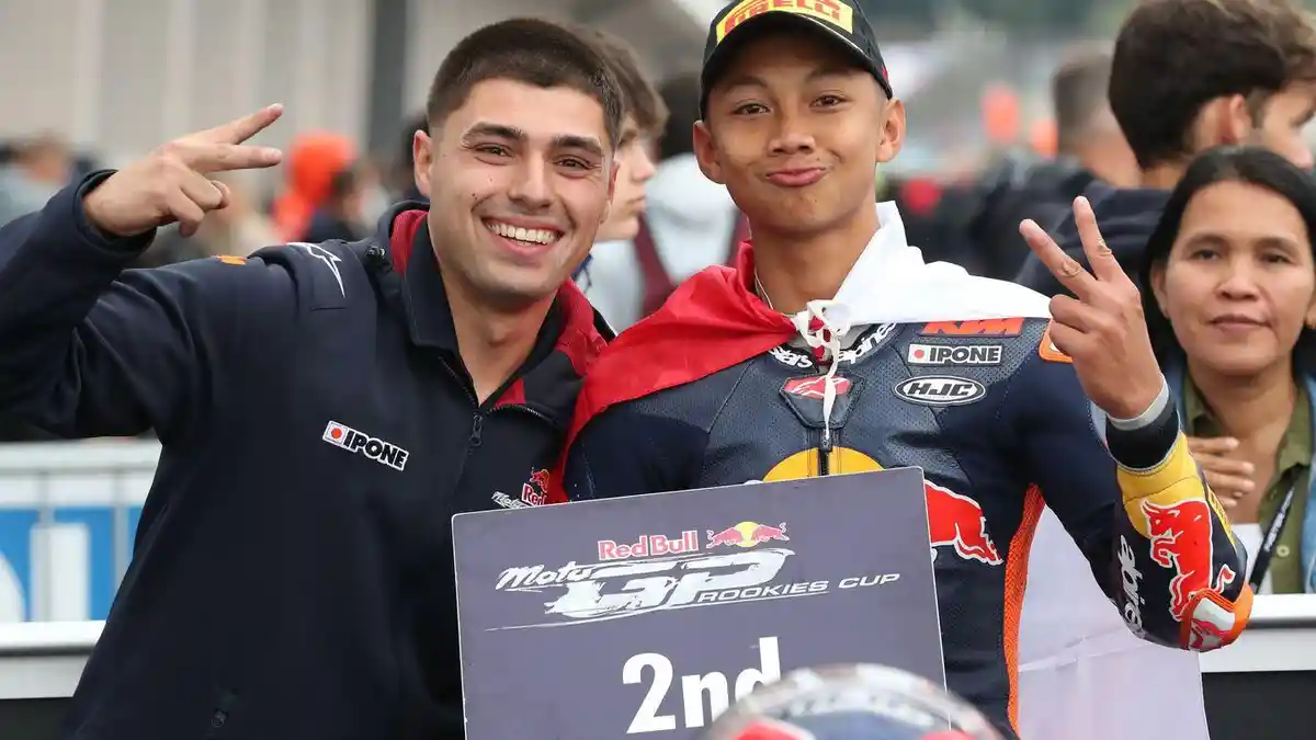 Hasil Red Bull Rookies Cup Sachsenring 2025: Kiandra Jadi Runner Up di Race 1, Veda Finis P4