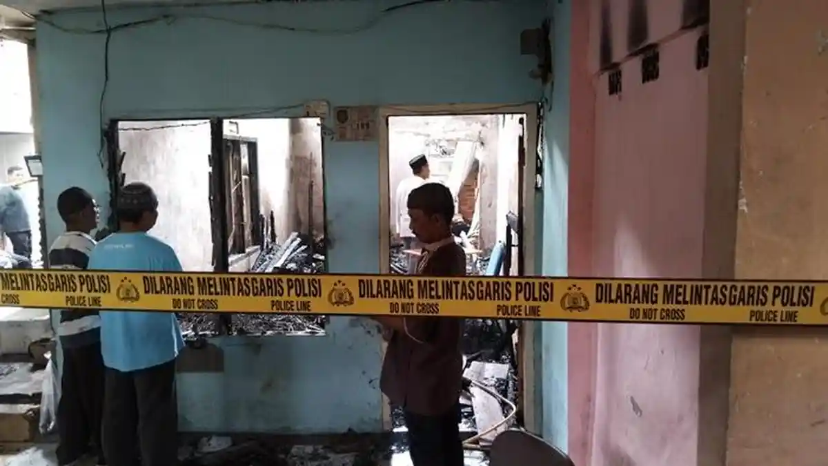 PILU Pasutri Tewas Saat Kebakaran di Lorong Kelinci Kemuning Palembang, Ditemukan Berdekatan