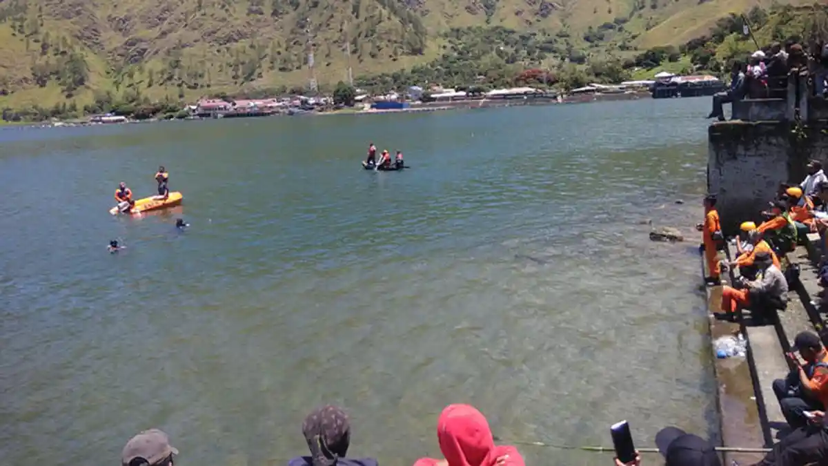 Tim SAR Medan Kerahkan Dua Penyelam Cari Remaja Tenggelam di Tongging