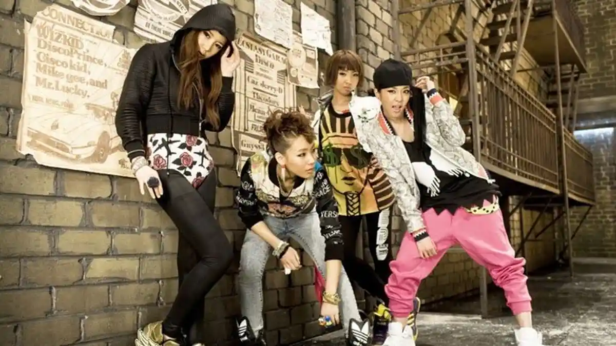 Kabar Tak Enak, 2NE1 Resmi Bubar