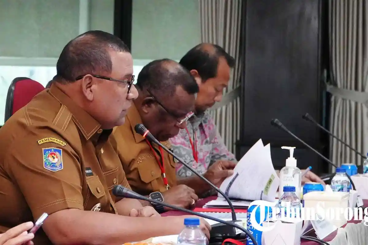 Kemendagri Evaluasi Kinerja Pj Gubernur Papua Barat Daya Triwulan IV Tahun 2024