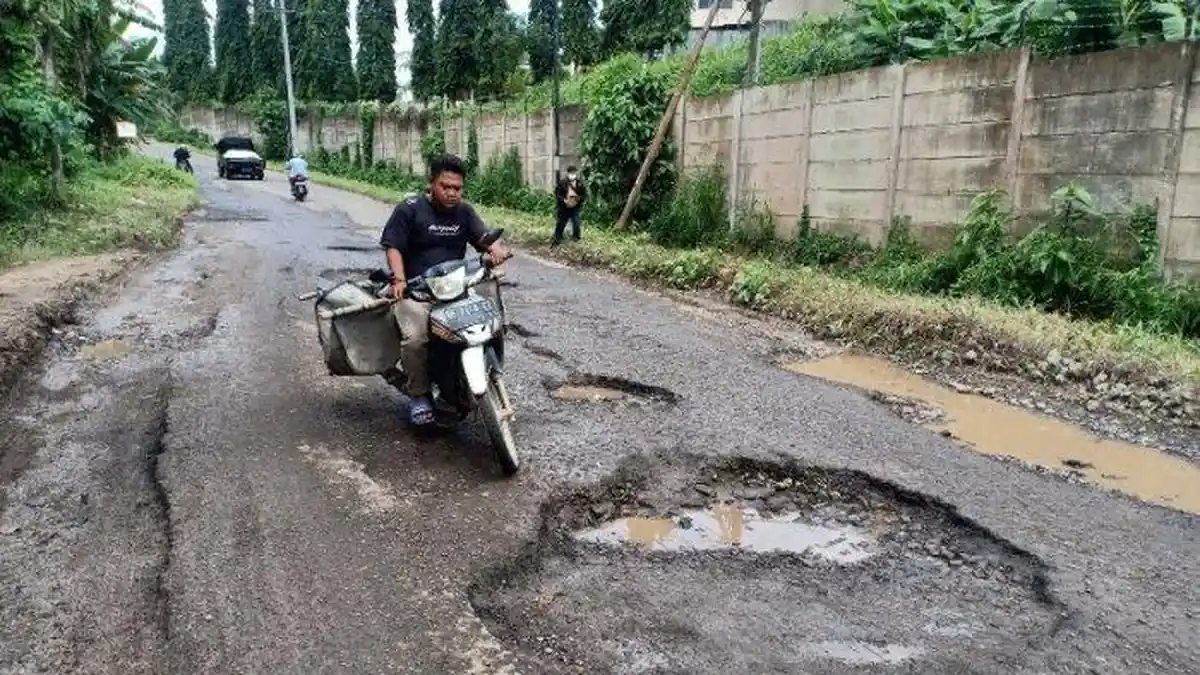 Jalan Rusak dan Jalan Curam Jadi Faktor Penyebab Lakalantas di Lampung
