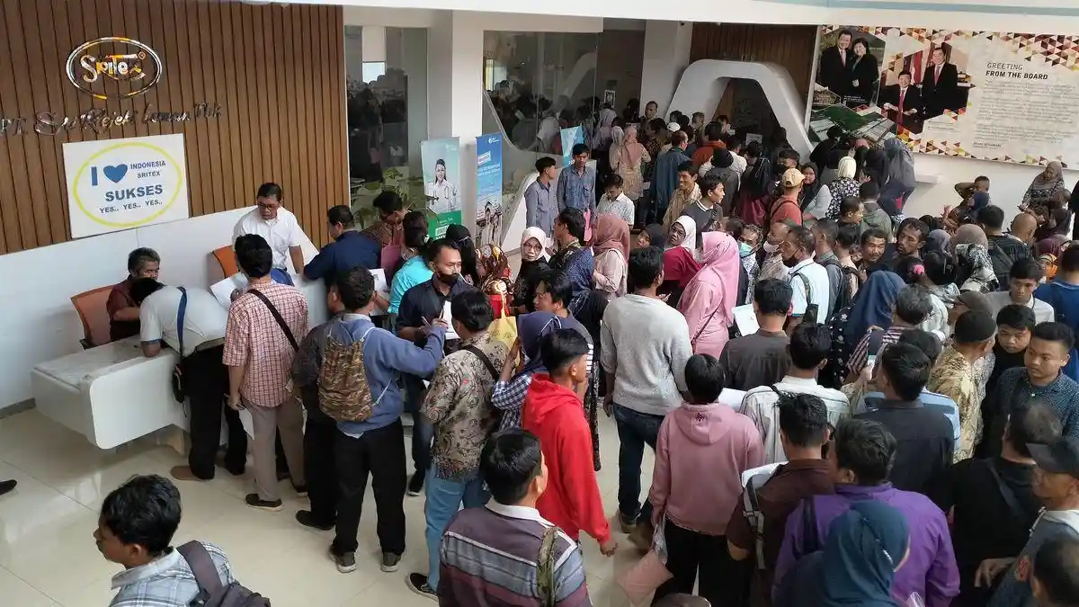 Tangis Haru Karyawan Sritex Asal Klaten, Uang JHT Cair Pasca Kena PHK Jelang Lebaran, Segini Cairnya
