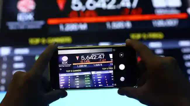 AS Tutup Selat Hormuz, IHSG Dibuka Melemah, Bursa Saham Asia Loyo