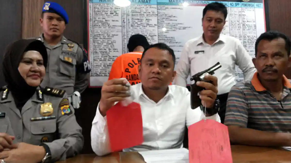Buruh Harian Ditangkap terkait Kasus Kepemilikan Senjata Api