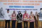 Bunda-PAUD-OKU-Timur-dr-Sheila-Noberta-SpA-MKes-membuka-Sosialisasi-Wajib.jpg