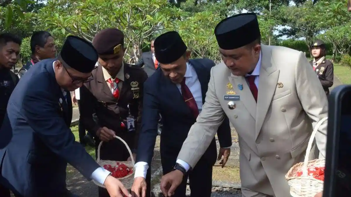 Peringatan Hari Pahlawan, Pemuda Pancamarga Long March dari Malasari ke TMP Pondok Rajeg Cibinong