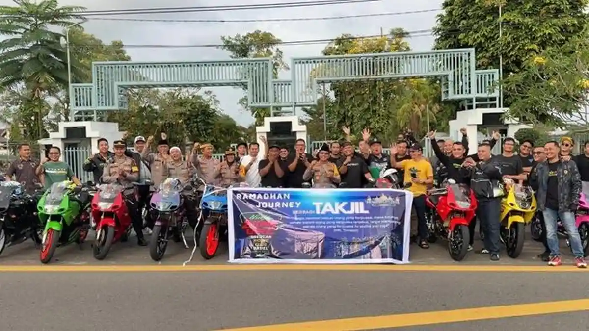 URC Babel Berbagi Takjil Ramadhan