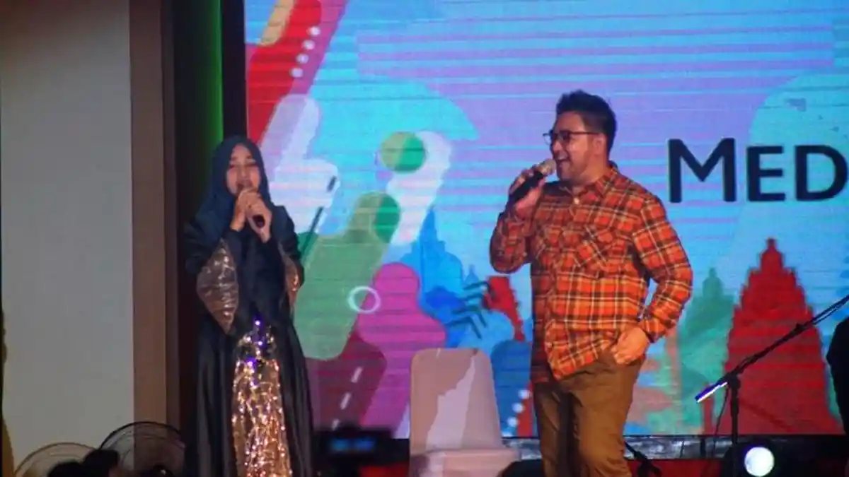 Veve Zulfikar Bikin Kagum Ribuan Santri dan Kader Ansor