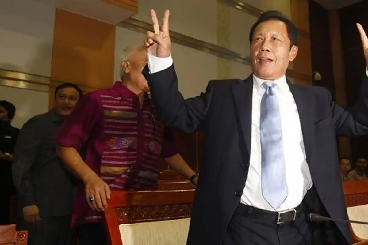 Mampukah Sutiyoso Ungkap Pembakaran Masjid di Papua?