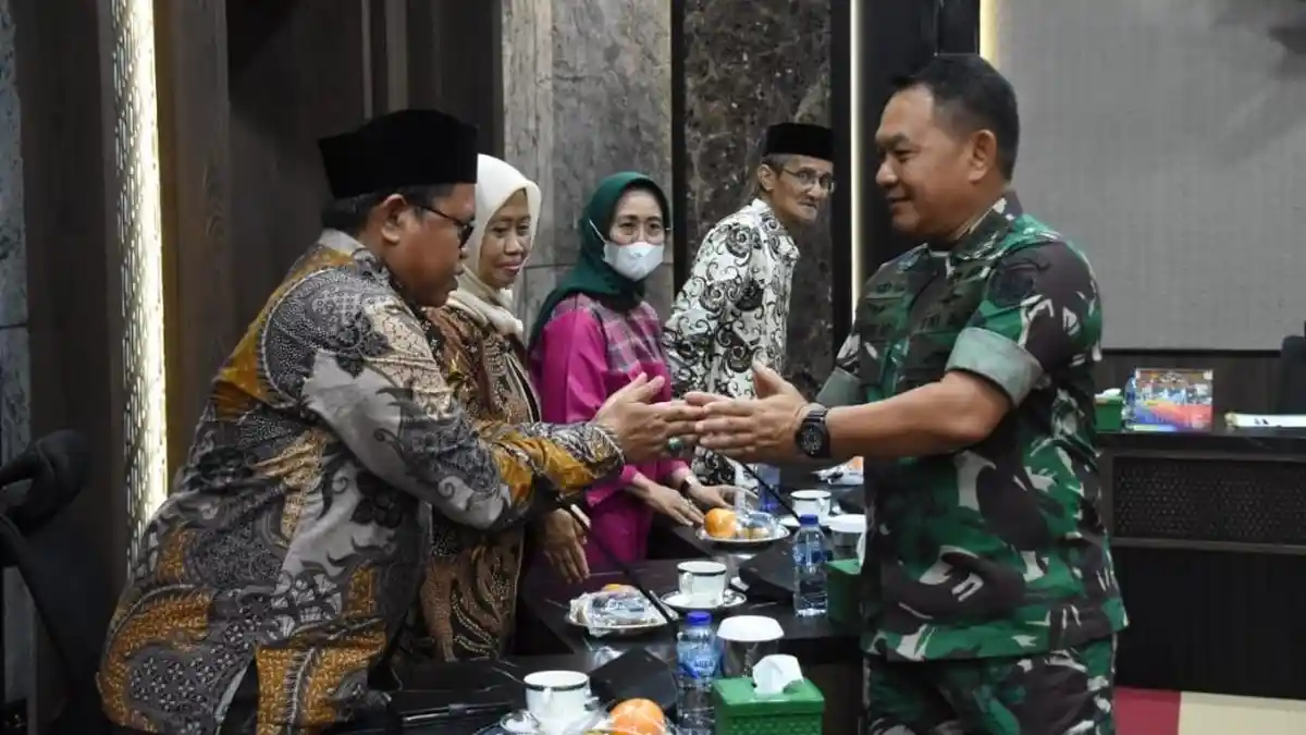 Jenderal Dudung Berdialog dengan Tokoh-tokoh Lintas Agama dari PGI, KUPI hingga GPIB