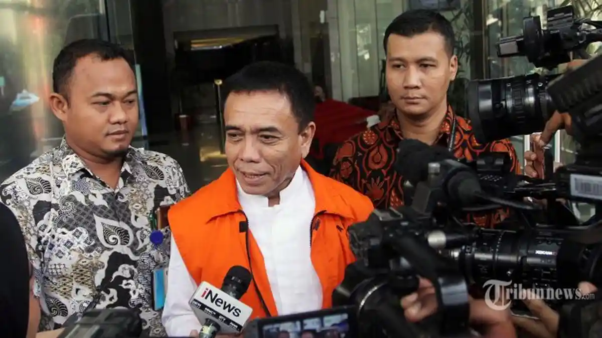 Gubernur Aceh NonAktif, Irwandi Yusuf Bantah Menikah Siri dengan Steffy Burase: Hampir, tapi Ga Jadi