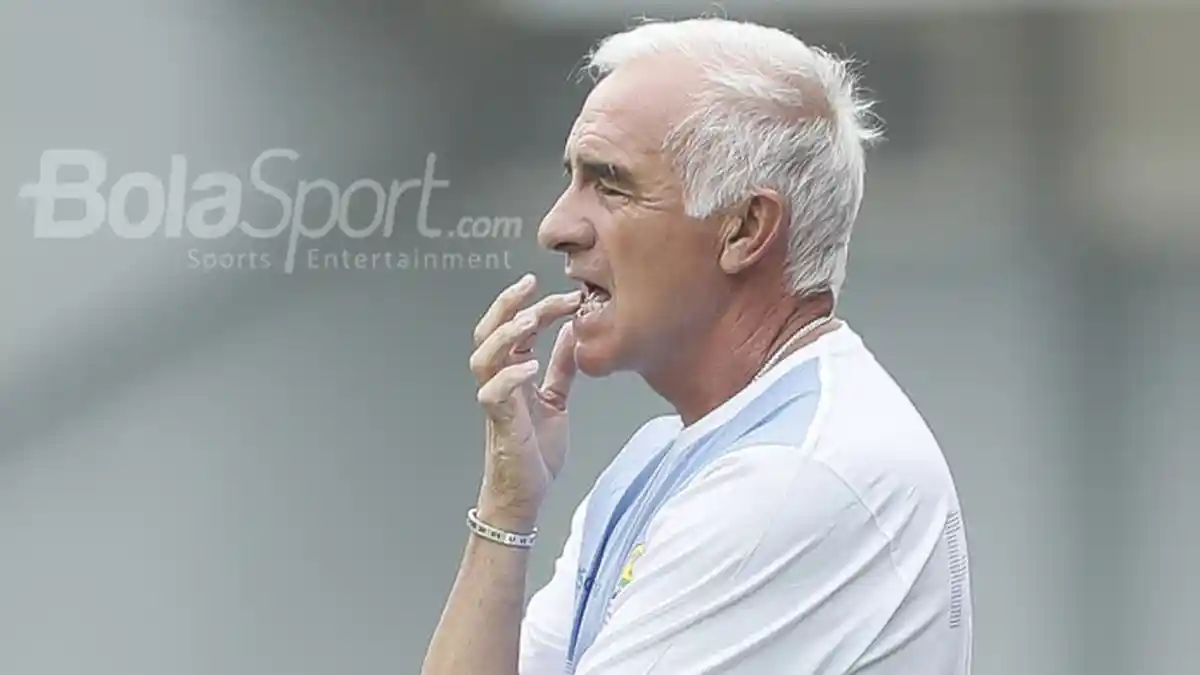 Mario Gomez Targetkan Persib Bandung Juara Paruh Musim Liga 1 2018