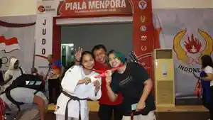 Atlet-judo-Sumut-Nanda-Olivia-Banurea-kiri.jpg