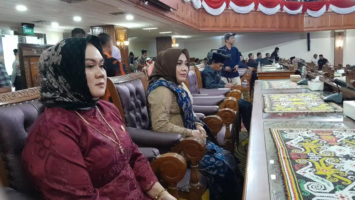 Anggota DPRD Kutim Masdari Kidang dan Apansyah Resmi di PAW Diganti Syari dan Leni