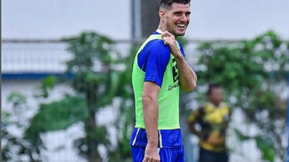 Sorotan Liga 1 2024: Kata Nick Kuipers Soal Jalani Latihan Perdana Bareng Persib Bandung