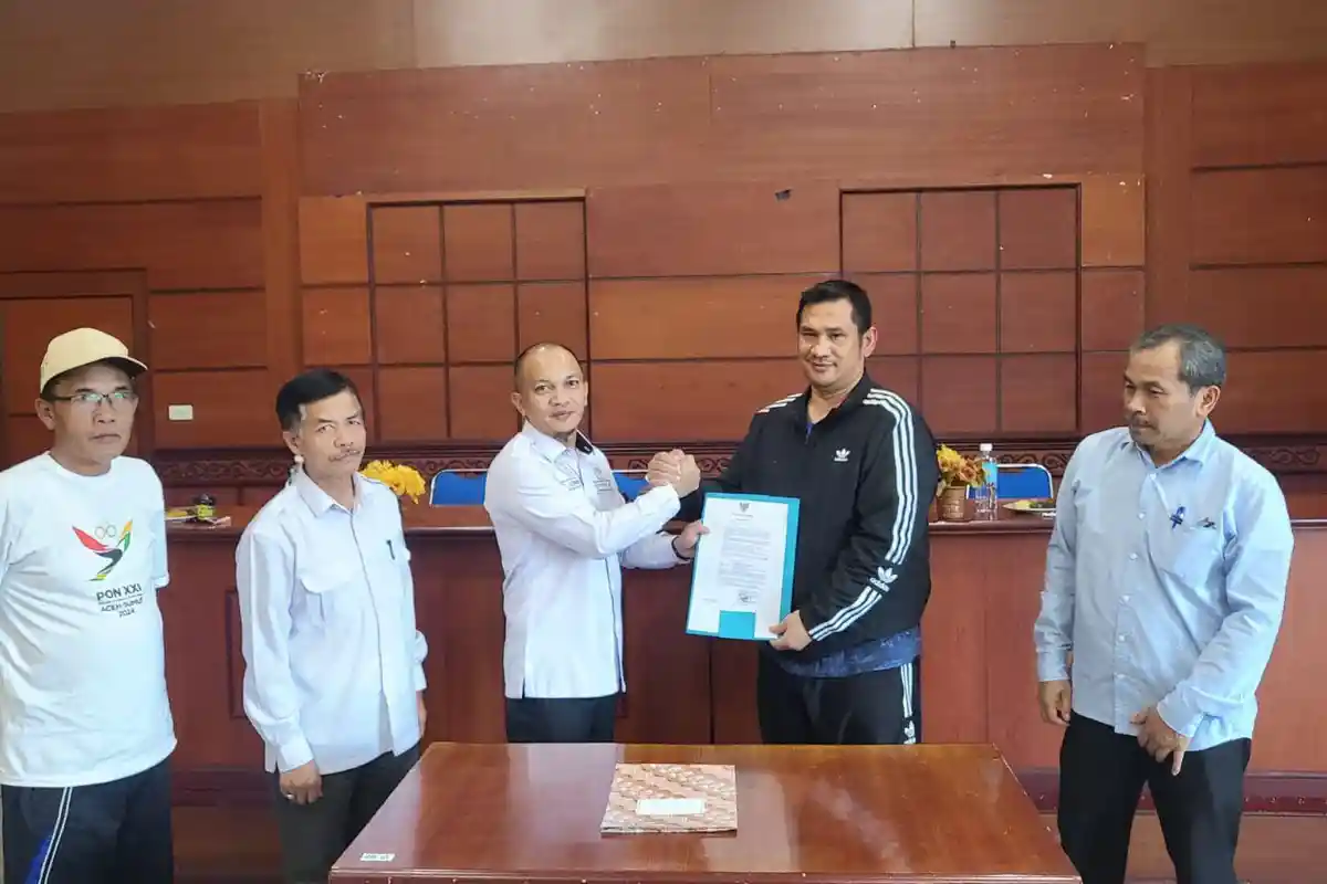 Arslan A Wahab Pensiun, Pj Sekda Antar Tugas Sukirman Jadi Plt Kepala BPKK Aceh Tengah 