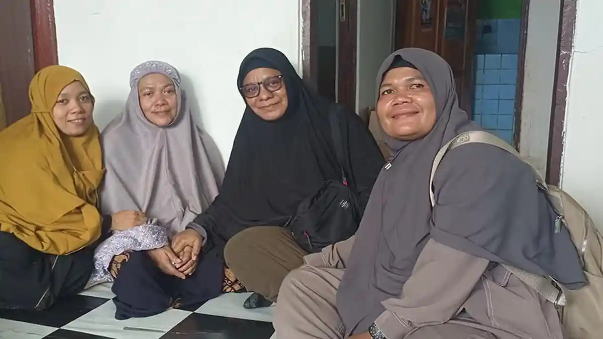 RKI Fakfak Kunjungan 2 Keluarga Korban Kebakaran di Fakfak Utara