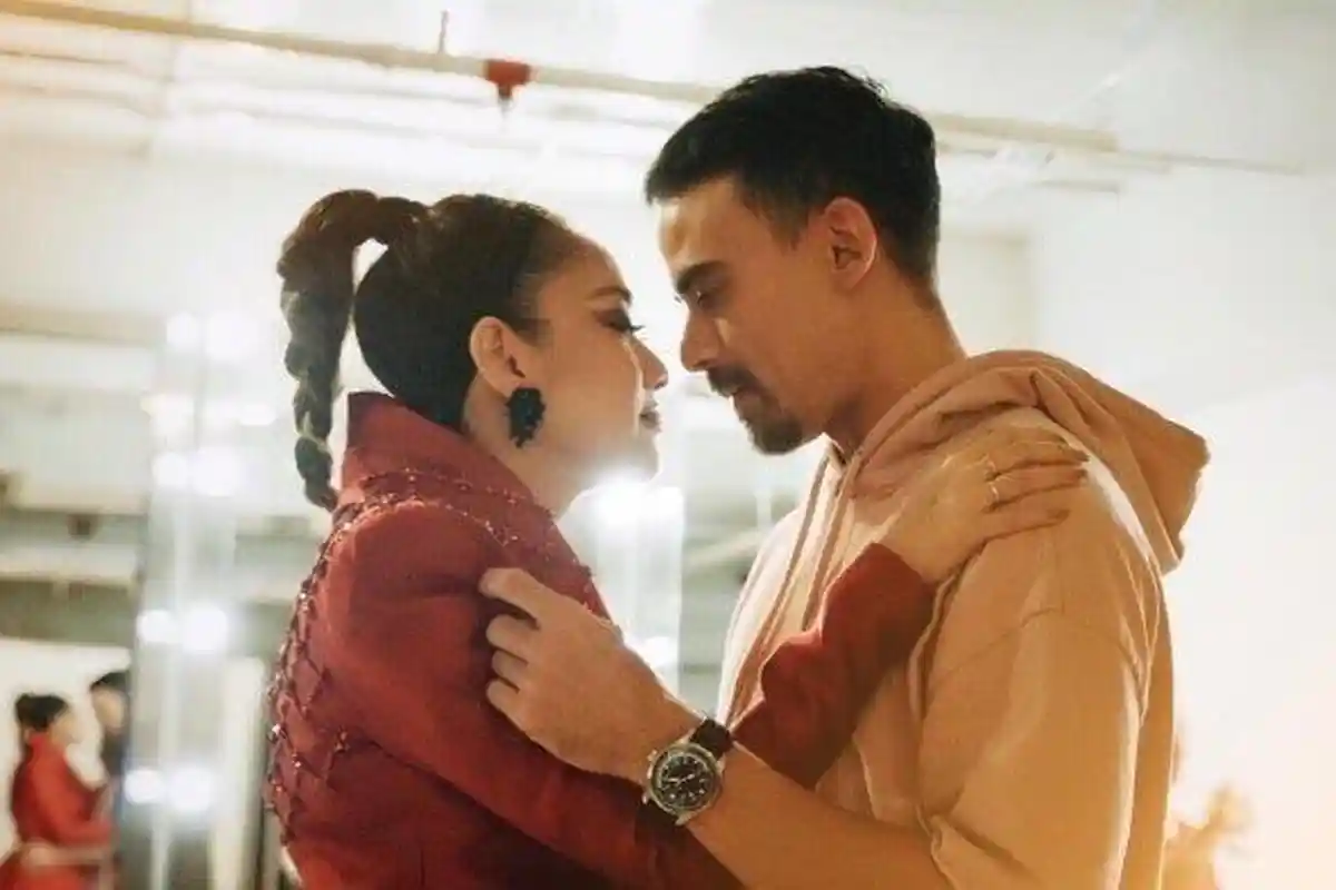 Kode Angka 12 di Unggahan Foto Pernikahan BCL-Ashraf Sinclair