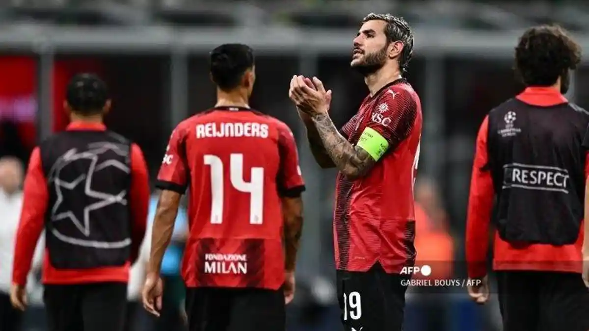 Bursa Transfer: AC Milan Dirumorkan Gaet 3 Pemain Kurang Tenar, Ezequiel Fernandez hingga Elye Wahi