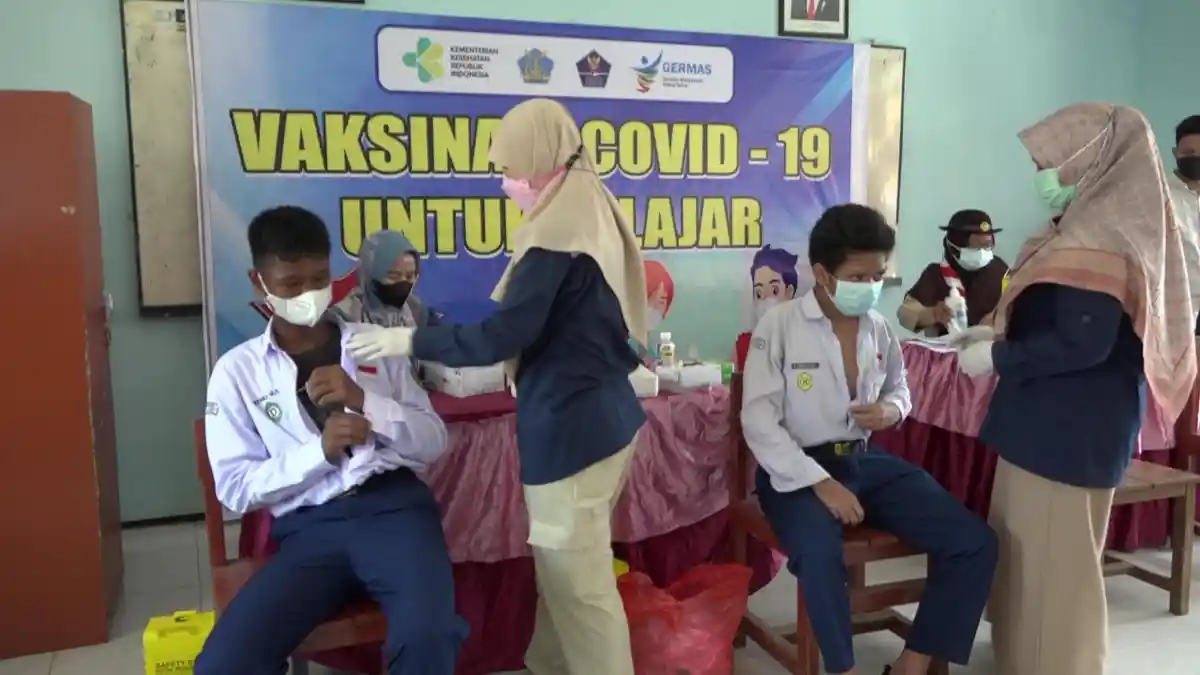Dukung Percepatan Pelaksanaan PTM, KKP Kelas II Samarinda Bagikan 1.200 Vaksin bagi Pelajar