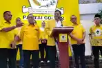 Ketua-Umum-Partai-Golkar-Airlangga-Hartarto-pengarahan-bakal-calon-kepala-daerah.jpg