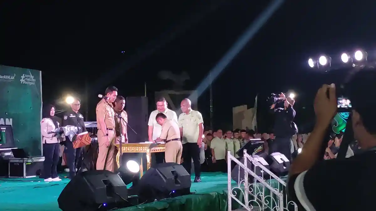 Ditutup Pesta Kembang Api, 1.742 PPPK Tahap 2 Batang Hari Resmi Dilantik