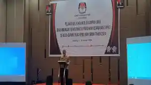 Kapolresta-Kupang-Kota-Kombes-Pol-Rishian-Krisna-Budhiaswanto-memberikan-sambutan.jpg