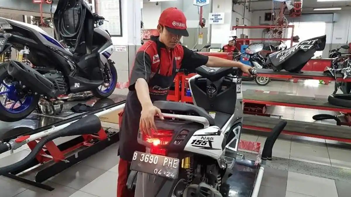 Tips Perawatan Motor Yamaha, Bikers Wajib Lakukan Hal Ini usai Riding Tahun Baru