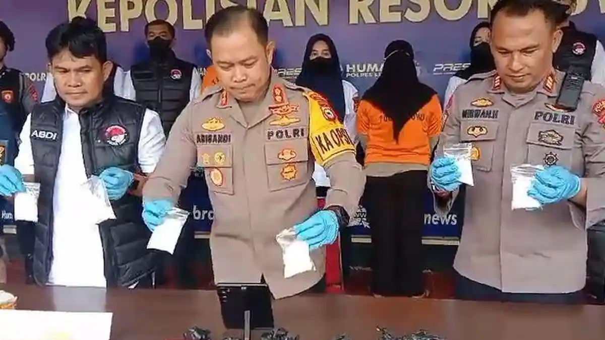 Polisi Tangkap Wanita di Luwu, Diduga Jadi Kurir Sabu Milik Napi Lapas Pare-pare