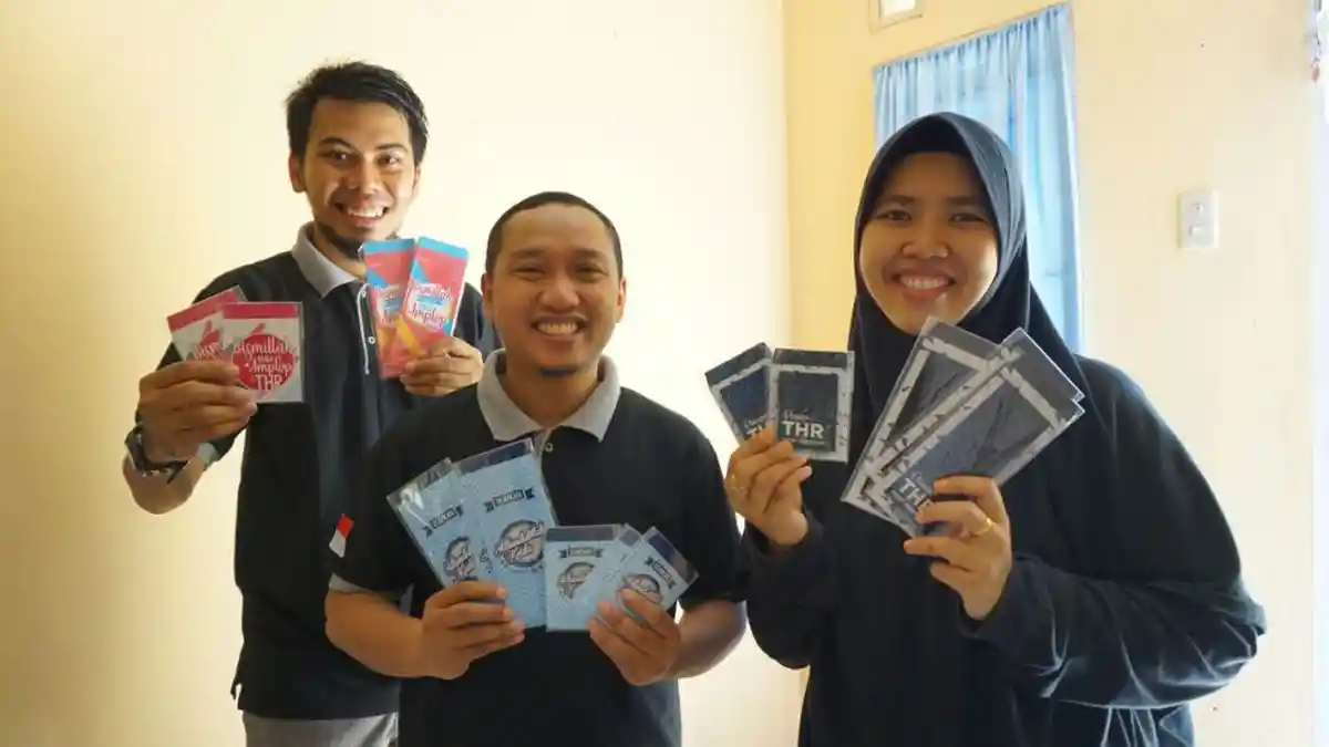 Inspirasi Bisnis, Amplop Lebaran Unik dan Mendidik