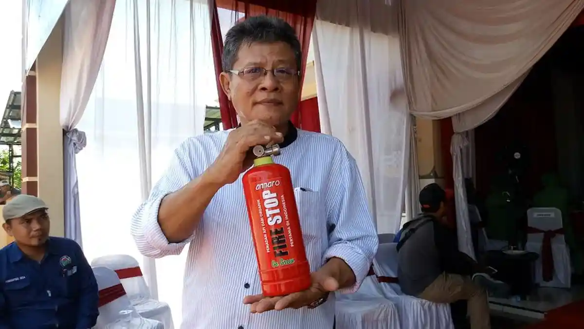 Alat Pemadam Api dari Singkong Buatan Aryanto Misel Dijual ke Jepang, di Cirebon Baru Dikenal