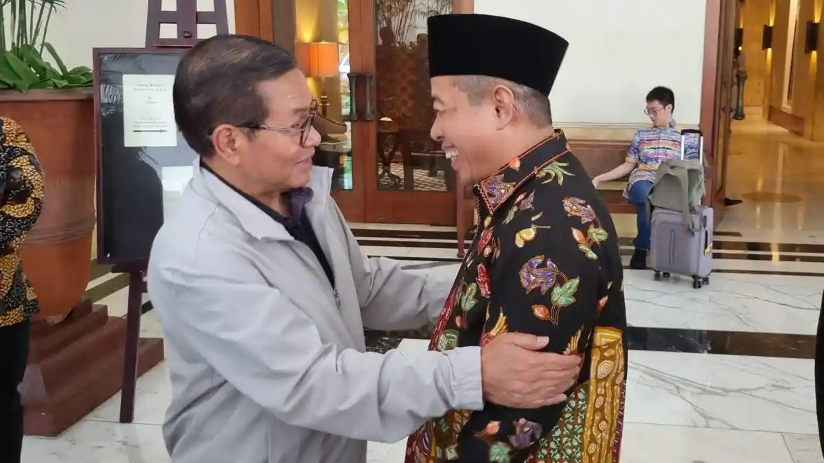 Makan Siang Bareng, Ketua DPRD DKI Tegaskan Bakal Dukung Pemerintahan Pramono-Rano