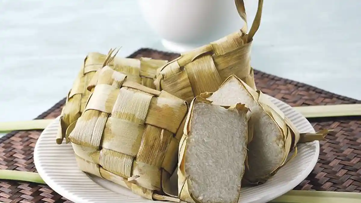 Ada Gangguan Kesehatan Mengintai Dibalik Nikmatnya Makanan Khas Lebaran, Waspada Penyakit Ini