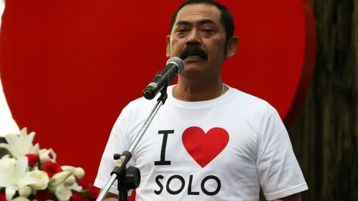 Wali Kota Solo Dijadwalkan Beraudiensi dengan Warga dari HP 16