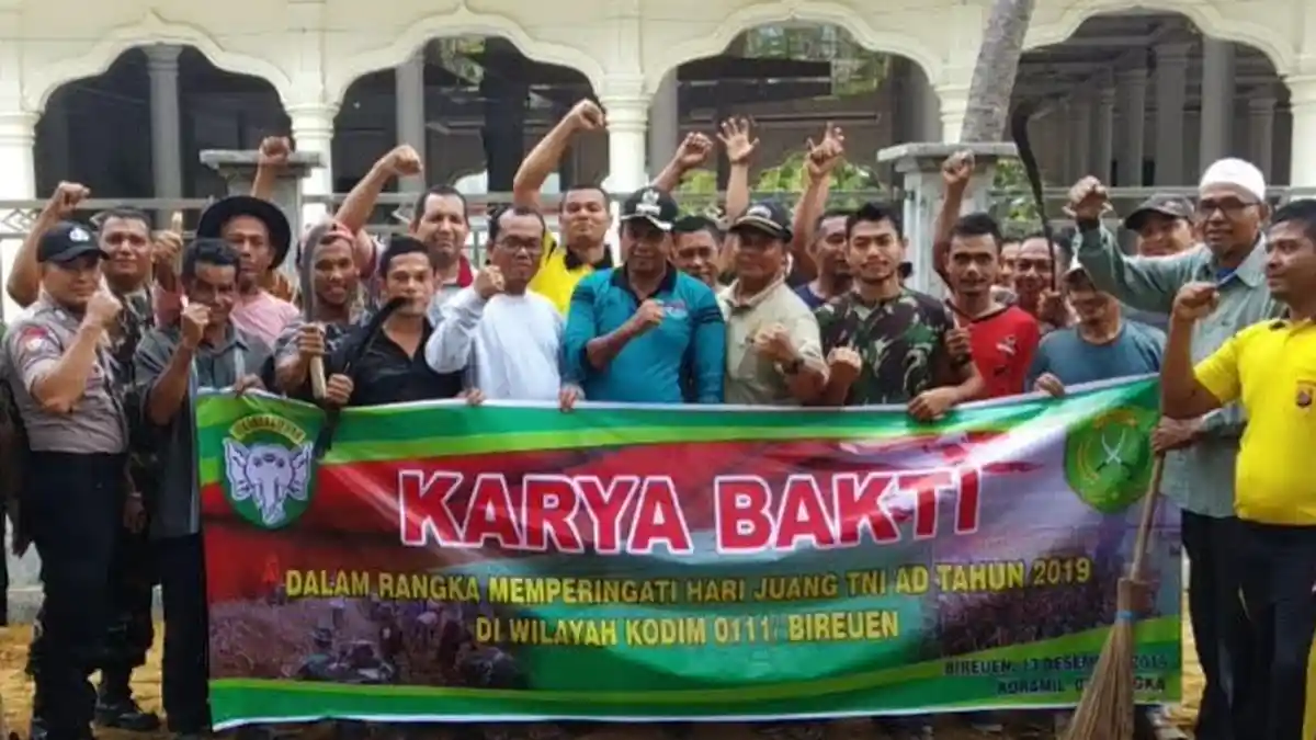 Peringati Hari Juang TNI, Koramil Jangka dan Peusangan Gelar Karya Bakti