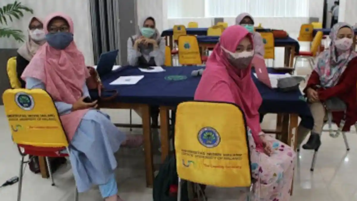 38 Dosen CPNS Universitas Negeri Malang (UM) Jalani Rapid Test Sebelum Ikuti Latsar