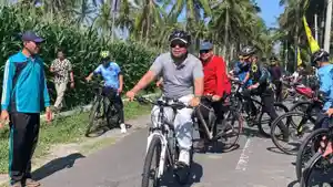 bupati_laz_gowes_202046jpg.jpg