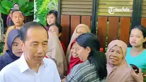 Sekelompok-massa-mendatangi-kediaman-5.jpg