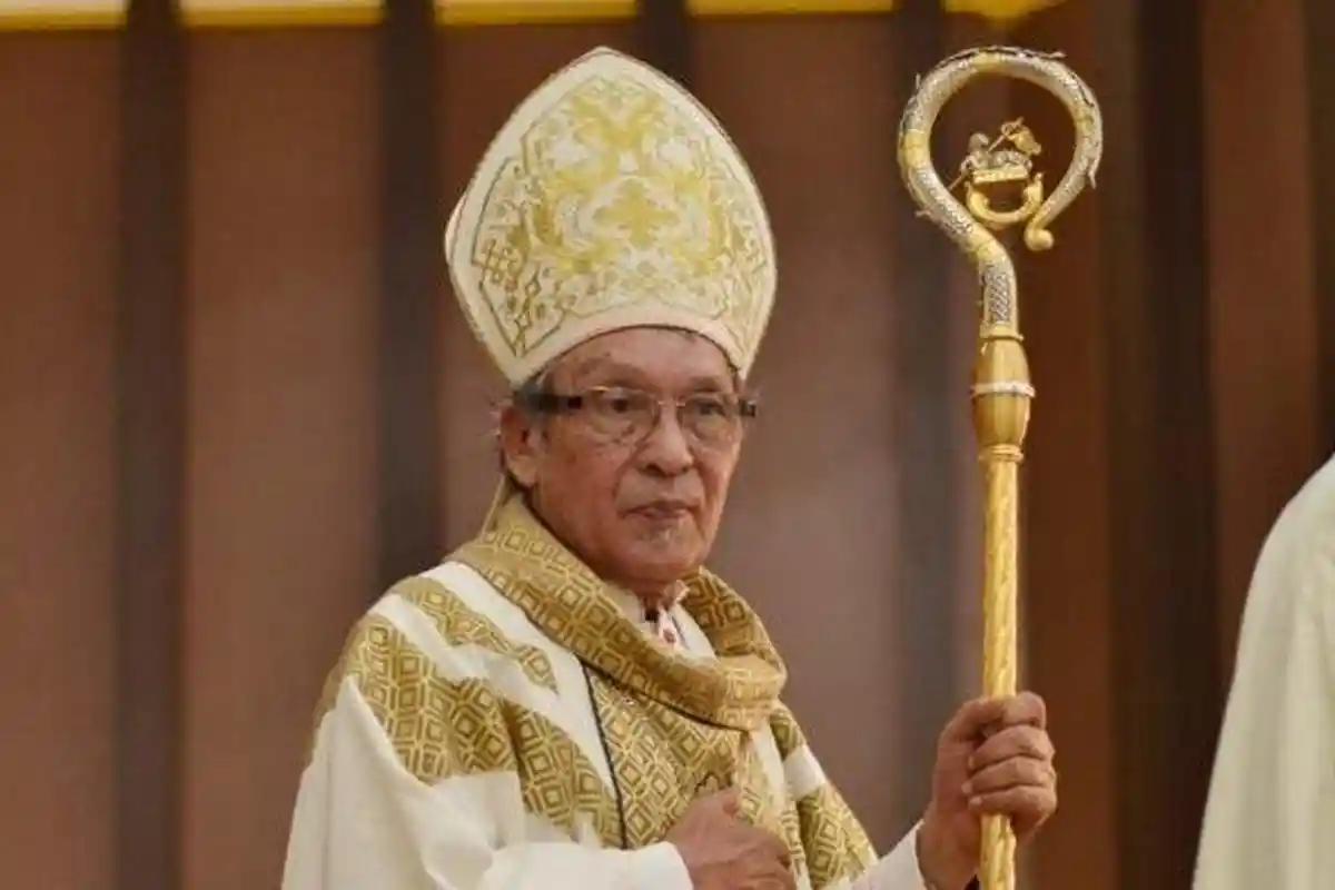 Jenazah Uskup Emeritur Mgr. Petrus Turang, Dimakamkan Selasa 8 April 2025