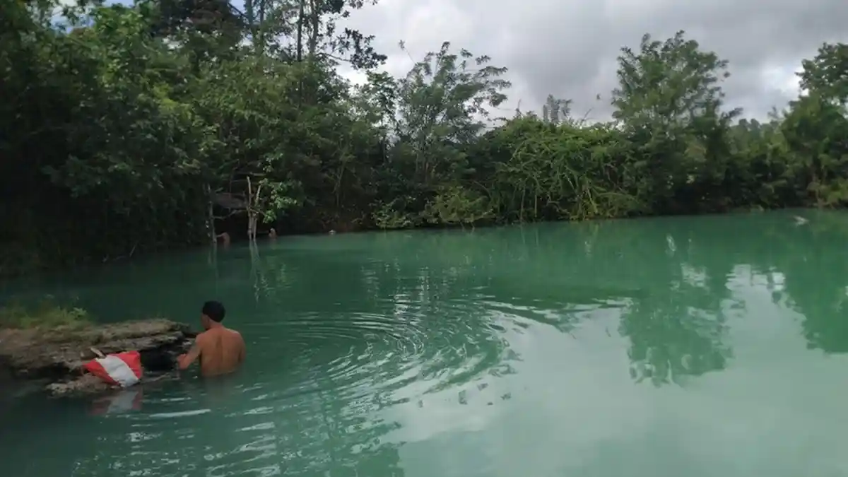 Ayo Nikmati Sensasi Berendam di Hot Spring Ranolewo Minahasa
