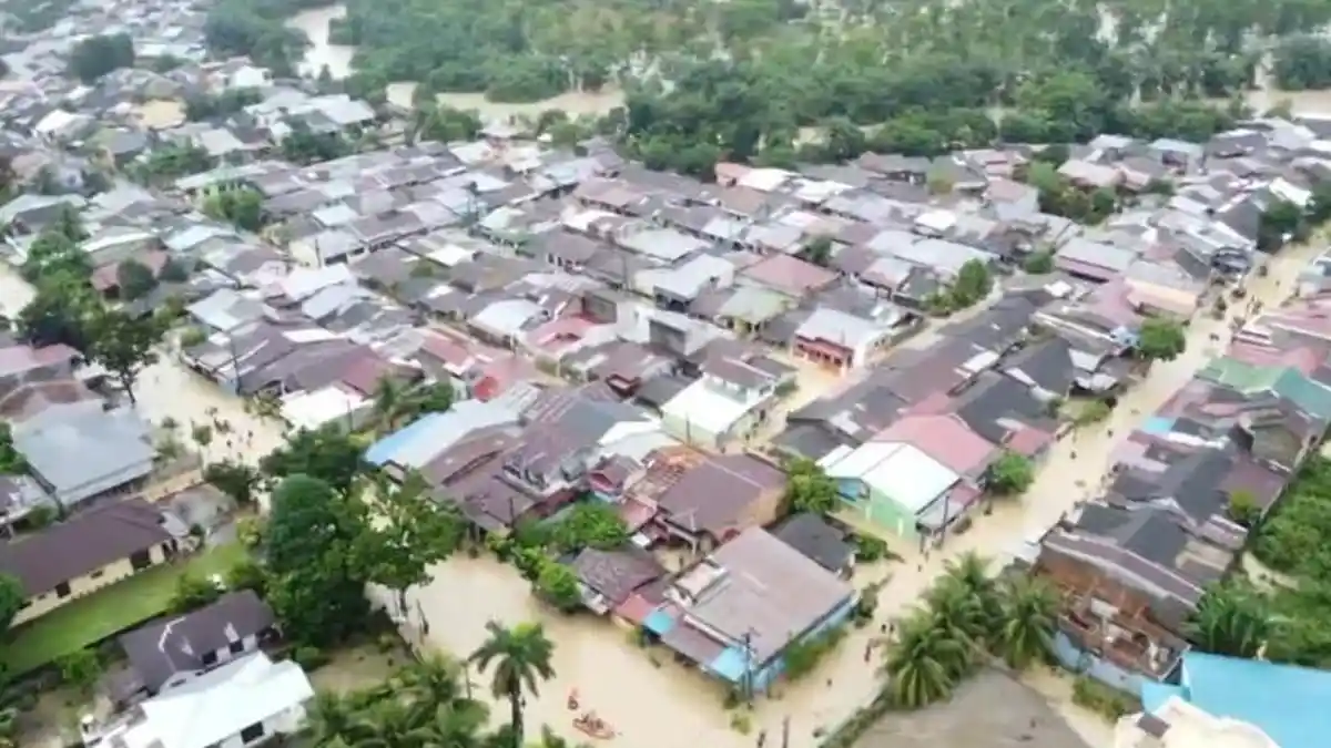 Sebanyak 4.108 KK Terendam Banjir di Kota Binjai akibat Tiga Sungai yang Meluap