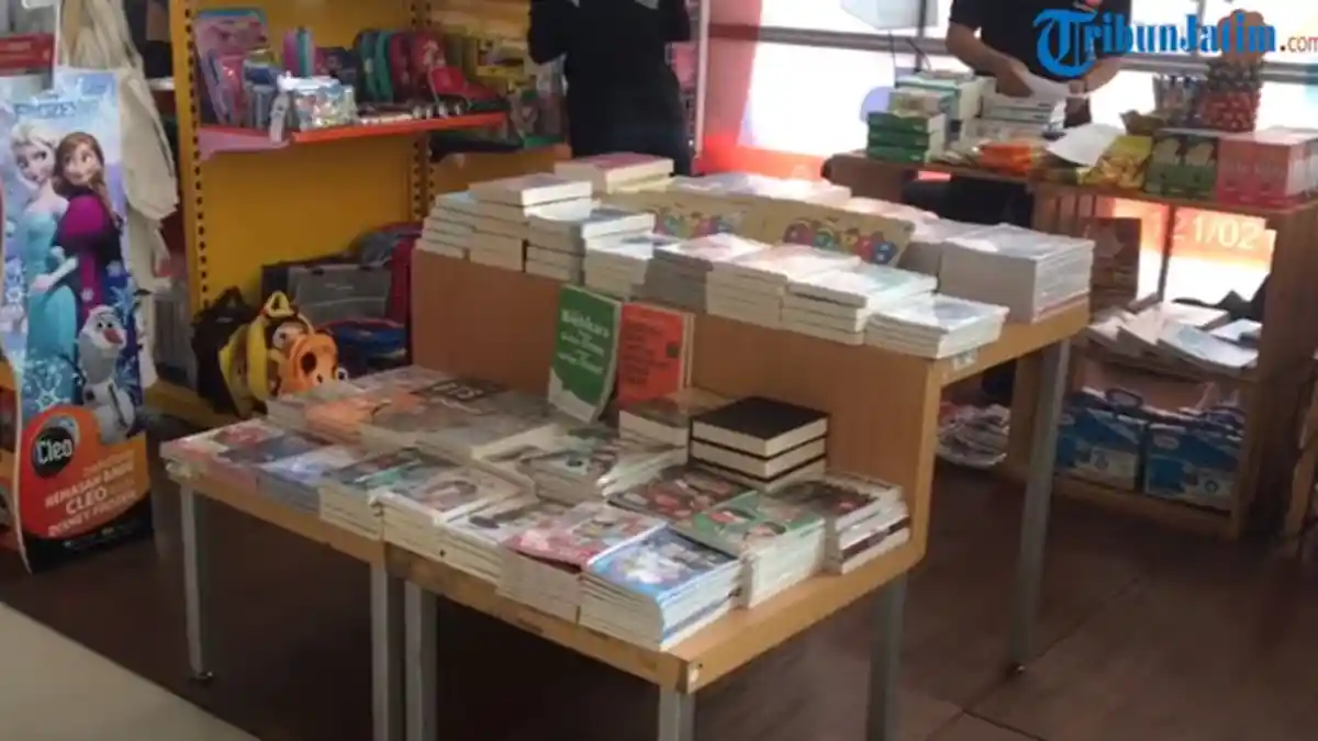 Temukan Komik si Loko di Book Fair on Station, Buku Ilustrasi Maskot PT KAI yang Menarik