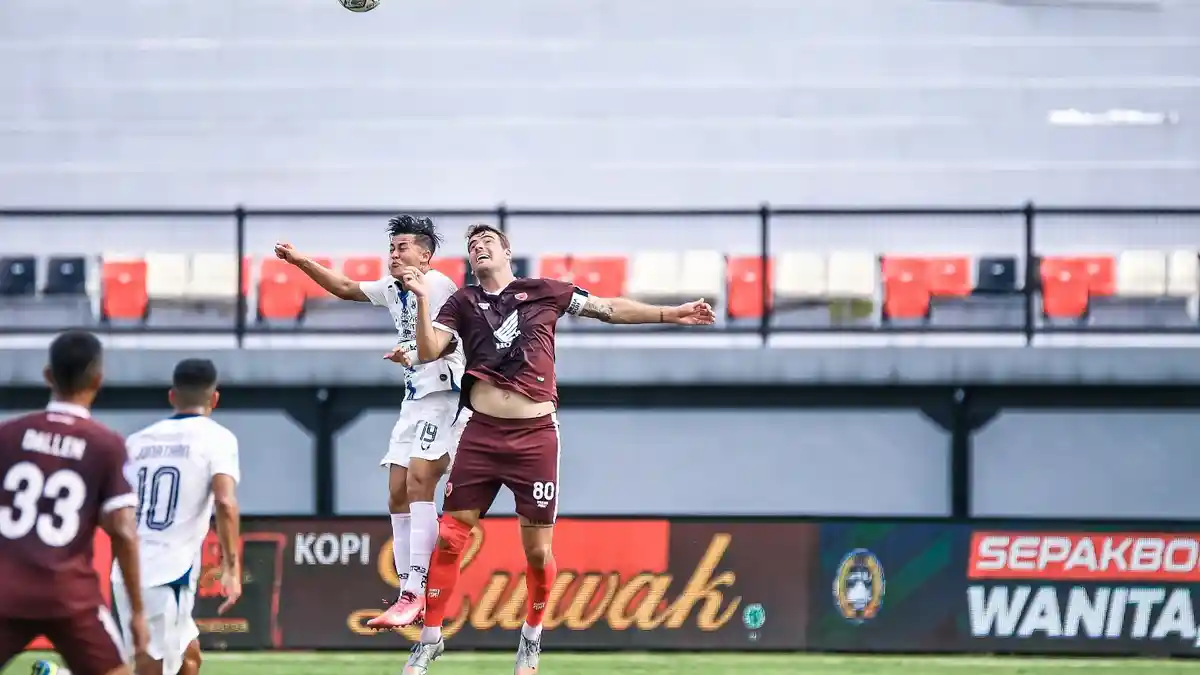 Wiljan Pluim Dipecat PSM Makassar, Segera Merapat ke PSIS Semarang?