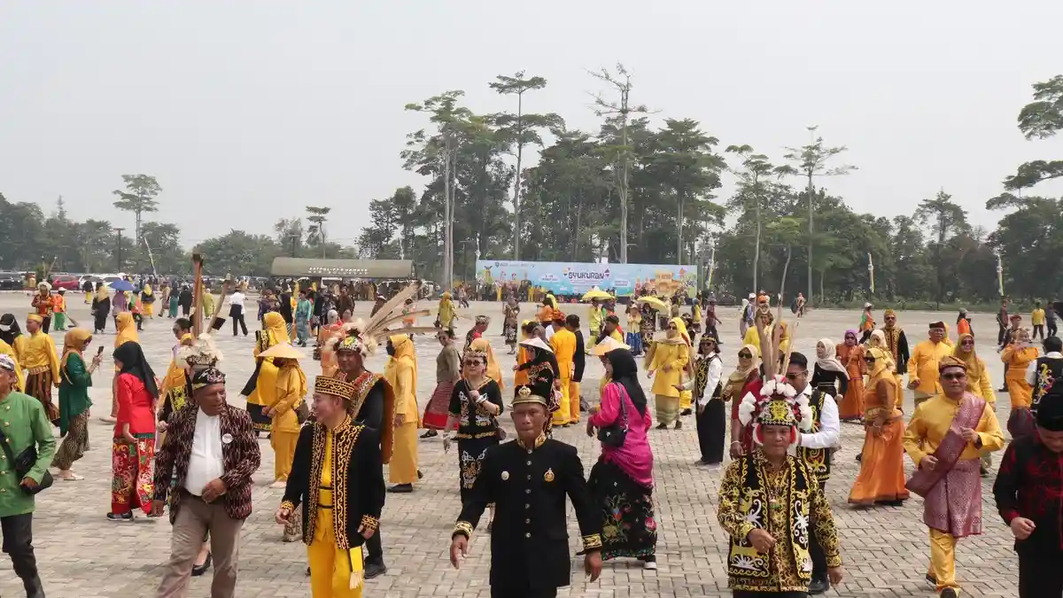 Kisah Bupati Bulungan Syarwani Terpikat Tari Jepen Sejak SD, Kini Jadi ...
