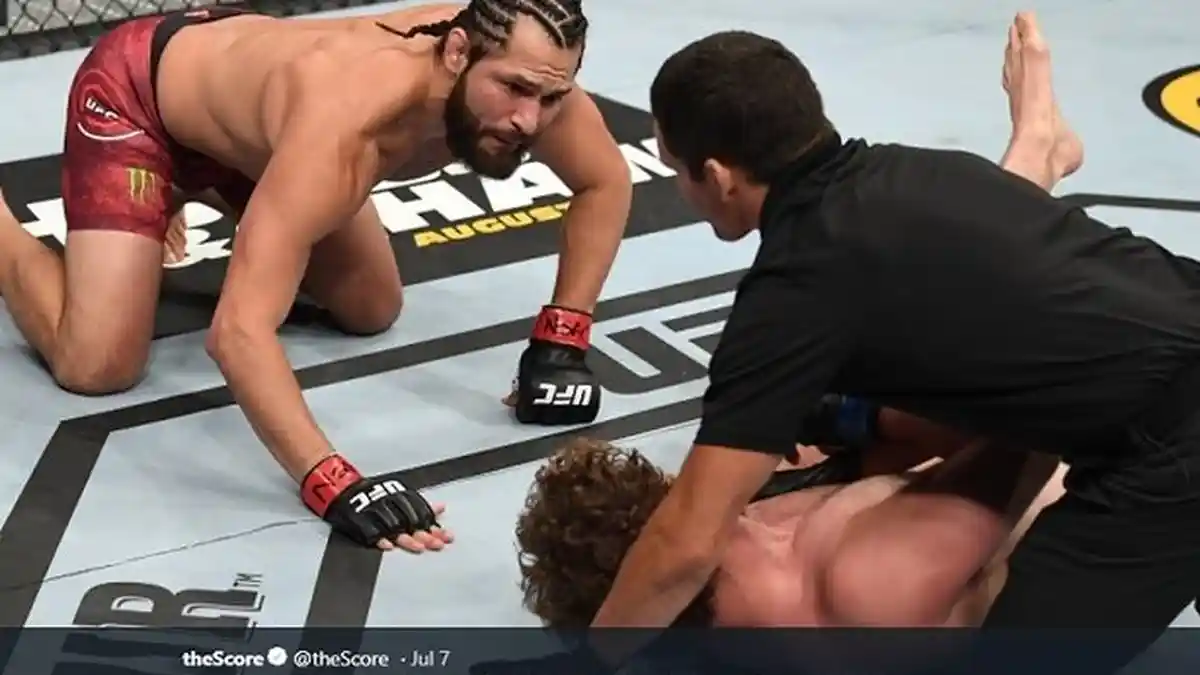 Video Petarung UFC Kalah dalam Waktu 5 Detik setelah Kena Hantam Flying Knee Jorge Masvidal