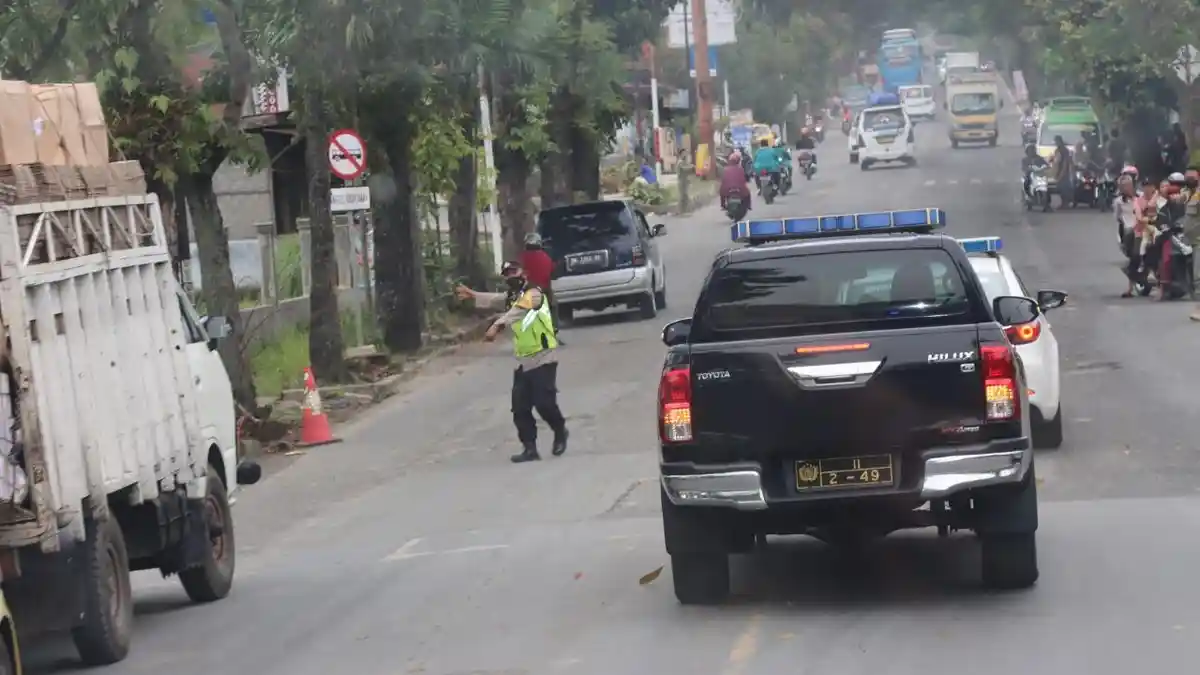 Polres Siantar Gladi PAM Jalur Dalam Rangka Kesiapan Melintasnya Pejabat Peserta W20