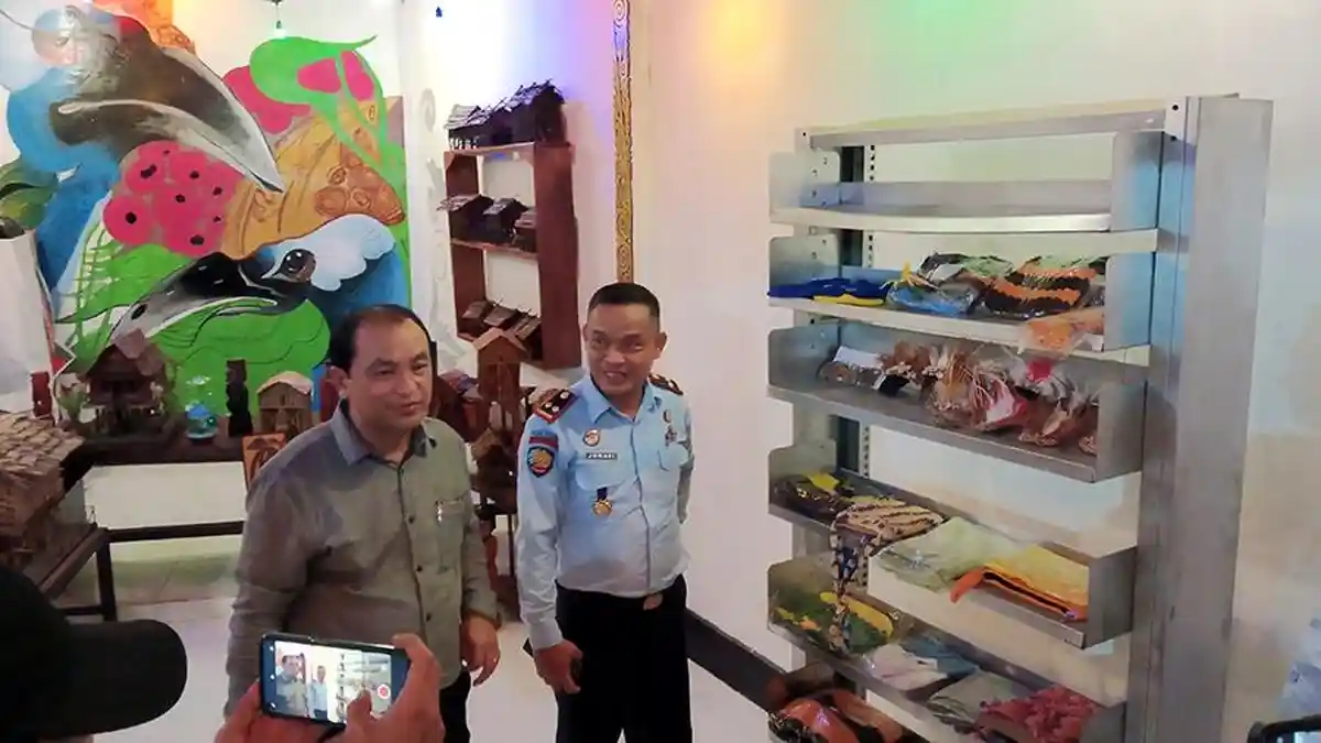 Lapas Manokwari Siap Tingkatkan Produksi Noken Jika Pemkab Manokwari Bersedia Beli