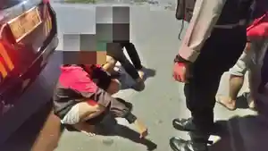 perang-sarung-isi-batu.jpg